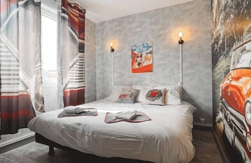 Epinal Bed & Breakfast | Africa station, panoramic view of Epinal, castle.