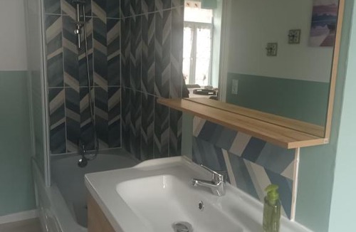 La Fere Apartment | African story