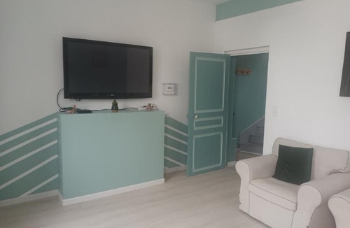 La Fere Apartment | African story