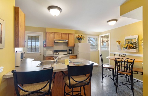 Gordonville Bed & Breakfast | After Eight Bed and Breakfast