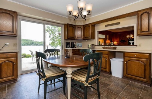 Town of Jerusalem House | Afternoon Paradise: Stunning Lakeside Estate on Keuka's West Side