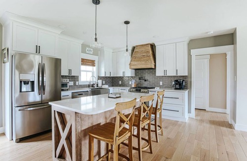 Afton House | Afton Awaits: Pool, Mountain View