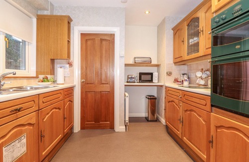 Ambleside Cottage | AFTON, romantic, with pool in Ambleside