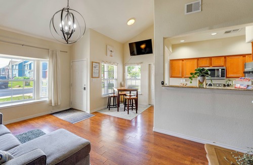 Afton House | Afton Townhome w/Pool Access < Half-Mi to Boating