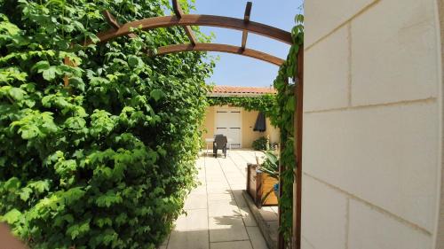 Saint-Georges-les-Baillargeaux House | AGAPANTHE