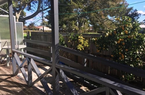 Te Rapa Cottage | Agapantha Cottage Retreat