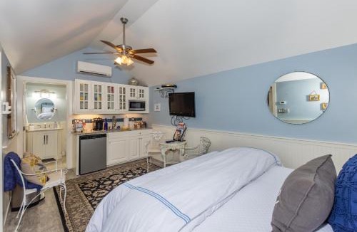 Fredericksburg Bed & Breakfast | Agape Cottage