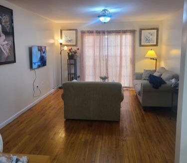 Ampere House | Agape Room 5