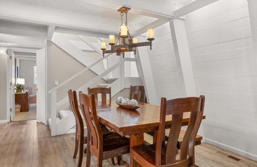Carnelian Bay Ski Chalet | Agate Bay Chalet
