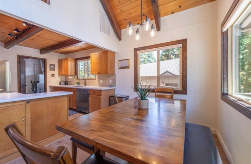 Carnelian Bay Cabin | Agate Bay Pines