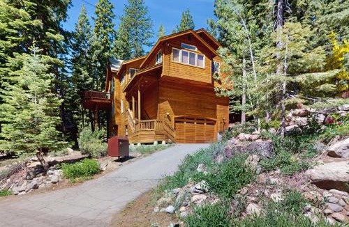 Carnelian Bay House | Agate Road Retreat