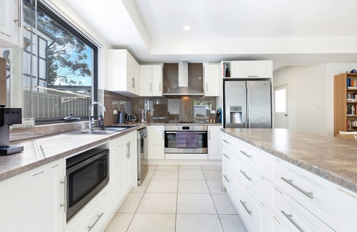 Seacombe Gardens House | AGATHAS AT MARION