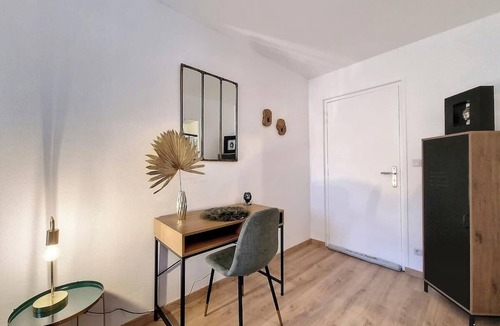 Quartier Pasteur Apartment | Agathe : vue, style et parking