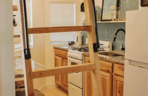 Barelas House | Agave Tiny House@Cactus Flower+HOT TUB+No Pet Fee!