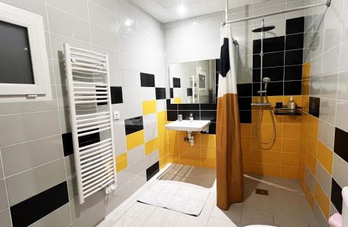 Agen Apartment | Agen hyper-centre avec garage securise