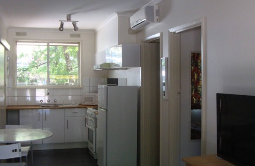 Bright Apartment | Ageri Holiday Unit Bright