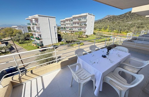 El Mas Oliva Apartment | Agi Rescator 101 Apartamento for rent in Roses Girona.