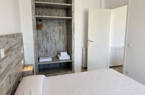 El Mas Oliva Hotel | Agi Rescator