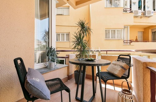 El Putget i Farro Apartment | Agnello - 3 bedrooms and office in Sant Gervasi