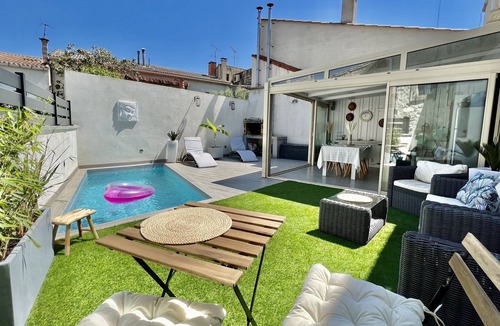 Saint-Laurent-d'Aigouze House | Agréable Maison Avec Piscine Chauffée Pour vos Vacances
