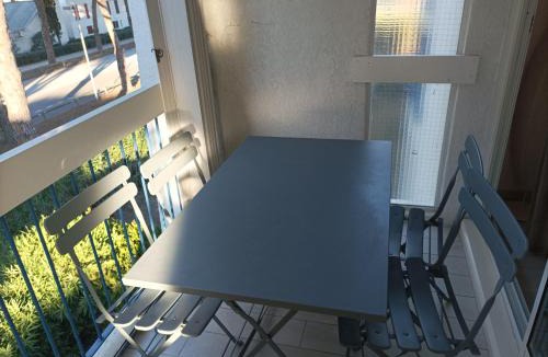 La Grande-Motte Apartment | Agréable Appartement Proche Plage - Linge de lit et Toilettes en option