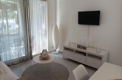 La Grande-Motte Apartment | Agréable Appartement Proche Plage - Linge de lit et Toilettes en option