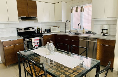 Cote-Saint-Paul Apartment | Agréable Appartement à 5 Minutes du Métro et des Commodités