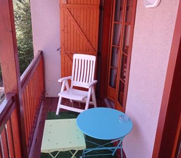 Cauterets Apartment | Agréable appartement avec balcon dans résidence calme