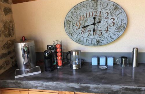 Thegra Bed & Breakfast | agréable chambre d hôte avec piscine et jacuzzi