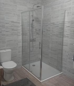 Saint-Clar House | Agréable chambre, salle de bain privative, la plaçotte