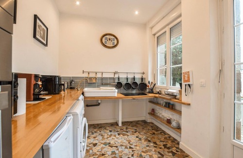 Sourdeval House | Agréable jardin et terrasse