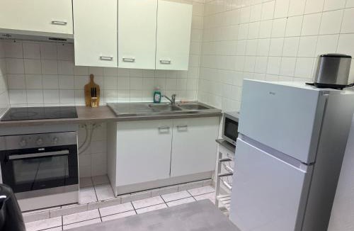 Anzin House | Agréable maison 2 ch 5 mins Valenciennes et garage