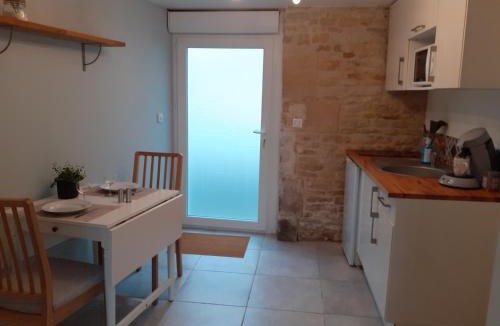 Langrune-sur-Mer House | Agréable studio à 5 mn à pied de la mer