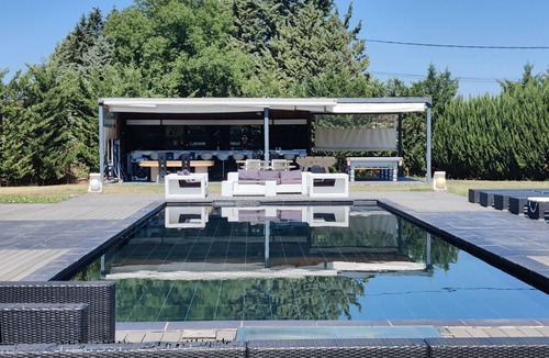 Cabries Apartment | Agréable Studio au Calme Absolu
