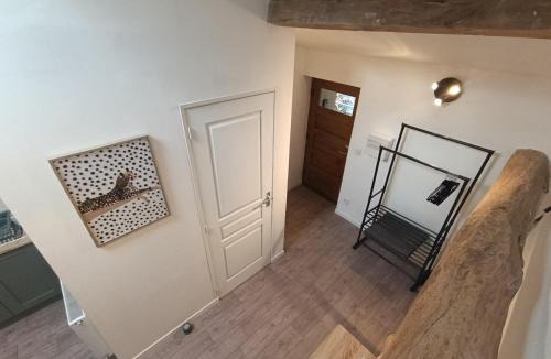 Olliergues Apartment | Agréable studio privé avec terrasse