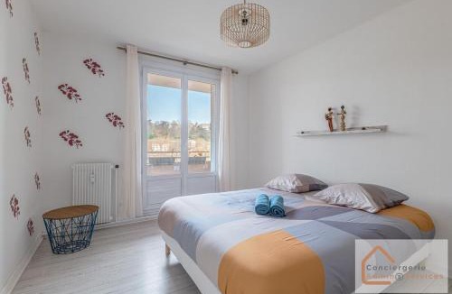 Cuire Apartment | Agréable T3 avec Balcon et Parking Inclus