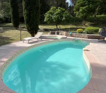 Garrigues Bed & Breakfast | Agréables chambres au calme