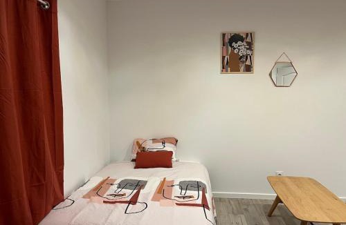 Arnage Apartment | Agreable studio proche du circuit du Mans