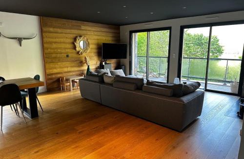Guchan Villa | Agreable villa, piscine et spa sur les hauteur de guchan