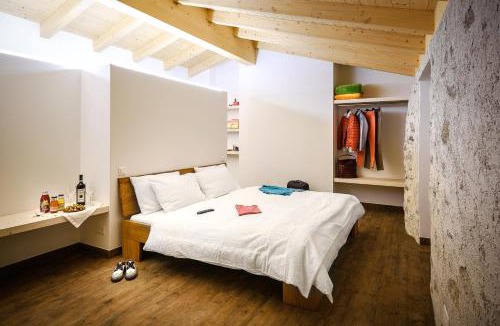 Brusio House | Agriturismo Coltiviamo Sogni Berry & Wine B&B
