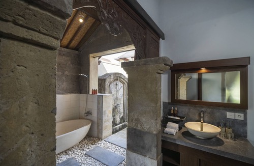 Pengosekan Hotel | Agung Raka Resort and Villa