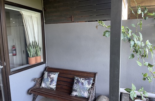 Ahipara Apartment | Ahipara beach front downstairs studio unit