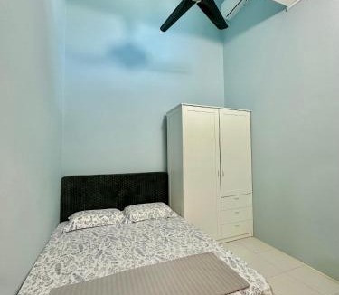 Sitiawan House | Ahnaf Guesthouse