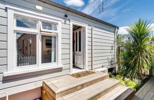 Ahuriri House | Ahuriri Studio Cottage