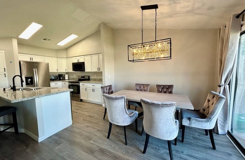 Equestrian Custom Estates House | Ahwatukee Gem: Pool ,Hot Tub, Mini-Golf, Bocce