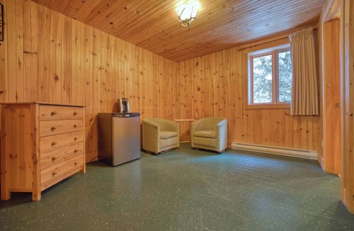 Saint-Paul-de-Montminy Ski Chalet | Aigle | Ski-in/out | Appalaches Park | 16 Guests