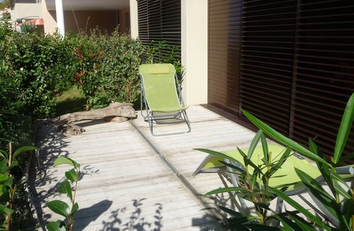 Aigues-Mortes Condo | Aigues mortes apartment rental with pool + private parking