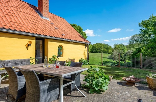 Hadsund House | "Aika" - 1.6km to the fjord by Interhome