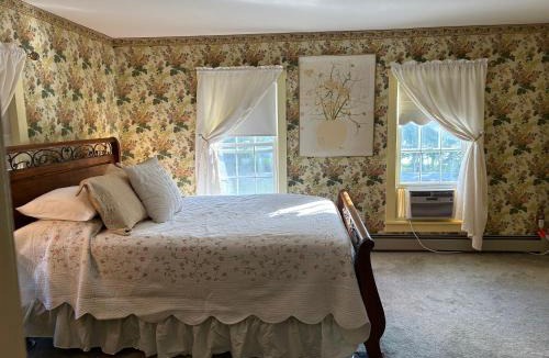 Franklin Bed & Breakfast | Aiken Manor B&B