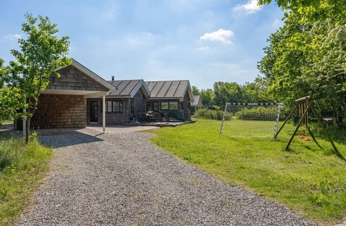 Grena Strand House | "Aimy" - 350m from the sea by Interhome